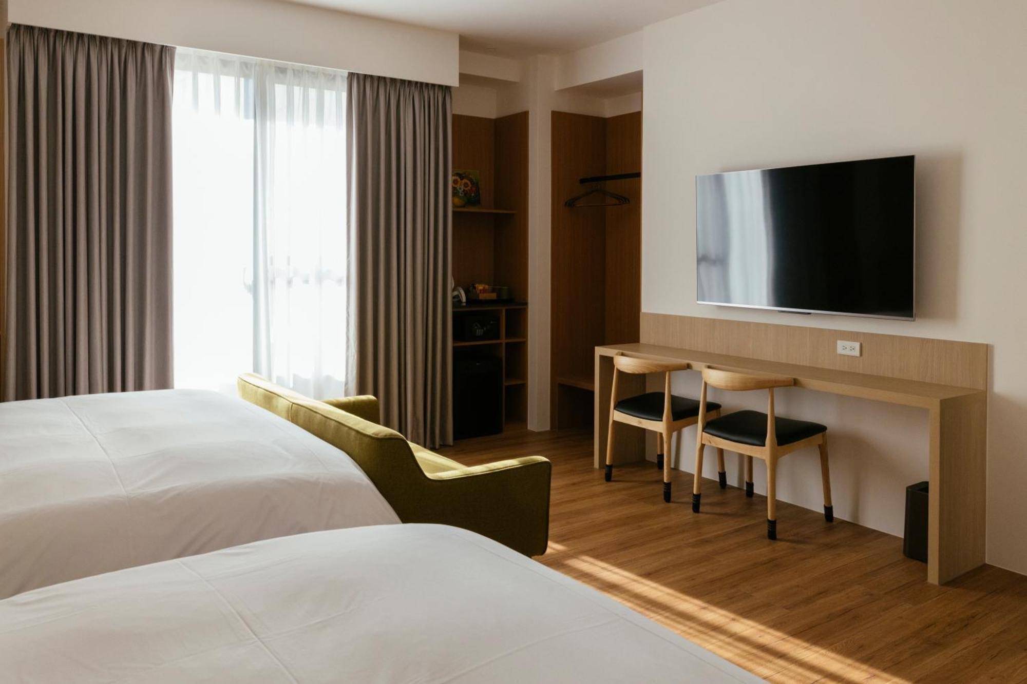 鹹菜巷8號 Hotell Tainan Exteriör bild