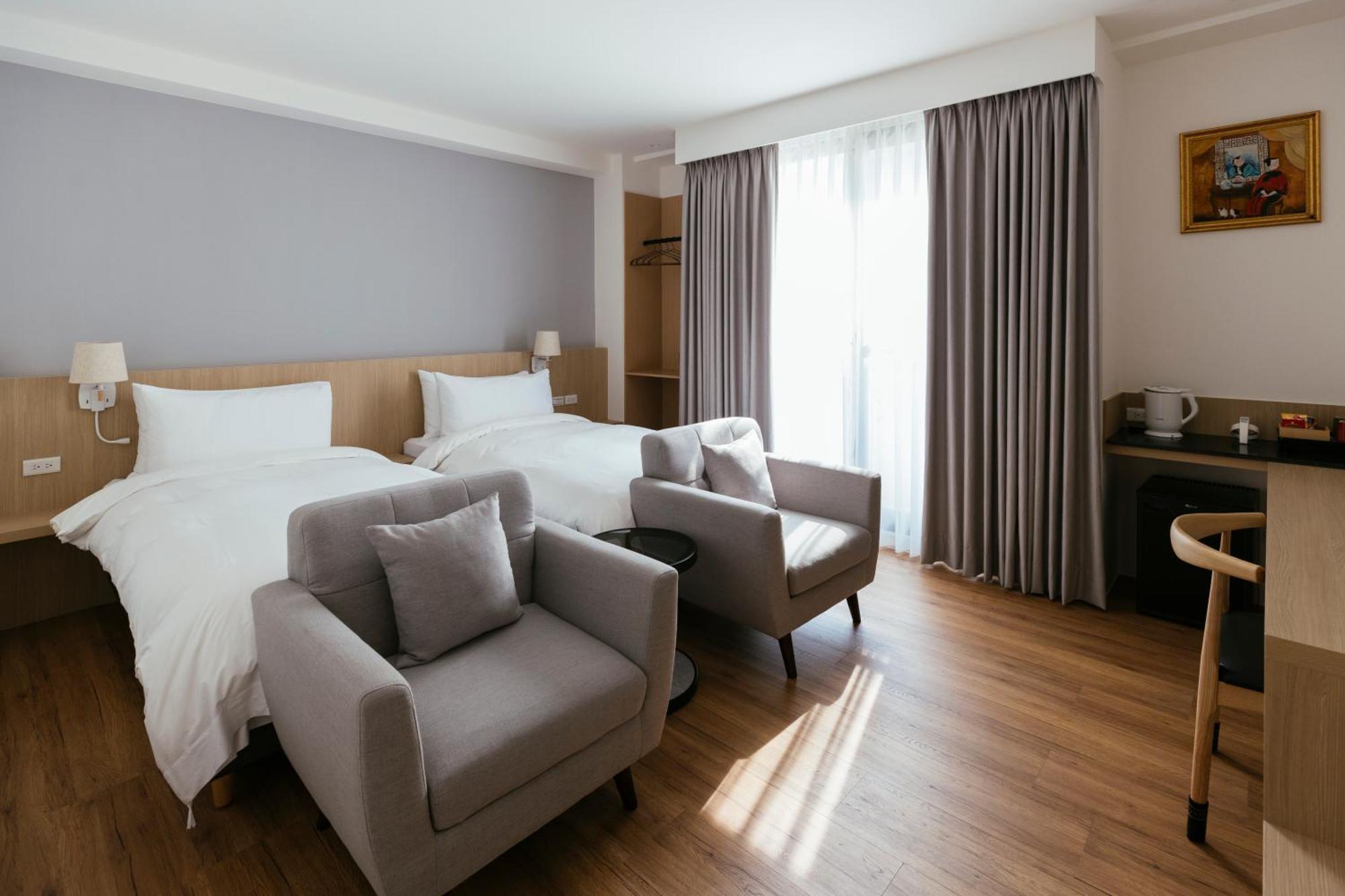 鹹菜巷8號 Hotell Tainan Exteriör bild