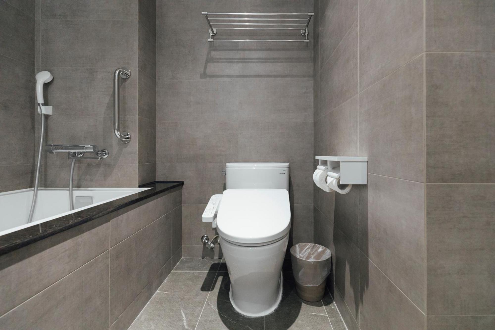 鹹菜巷8號 Hotell Tainan Exteriör bild